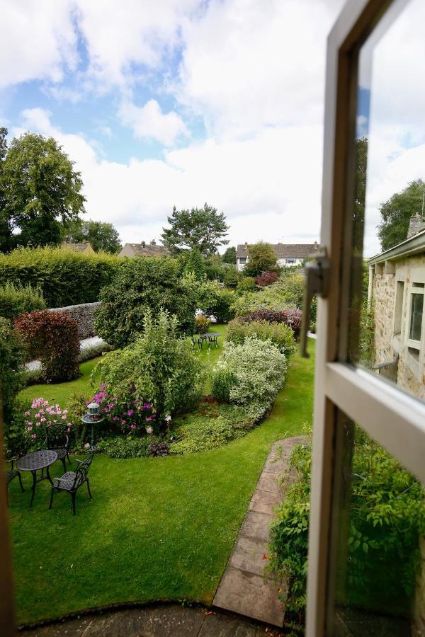 Hotel Ashfield House Grassington Zewnętrze zdjęcie The garden of the former vicarage