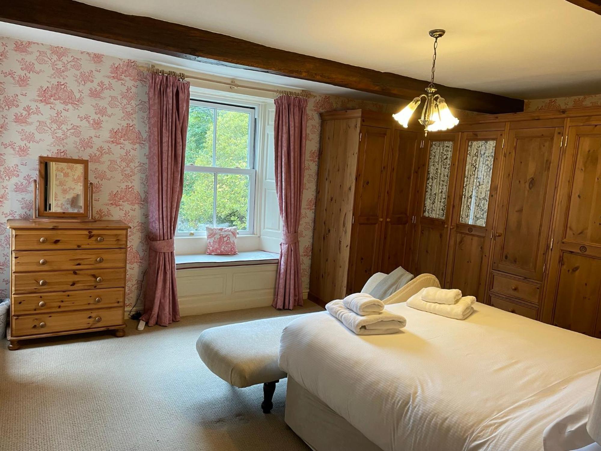 Hotel Ashfield House Grassington Pokój zdjęcie The bedroom at The Old Vicarage